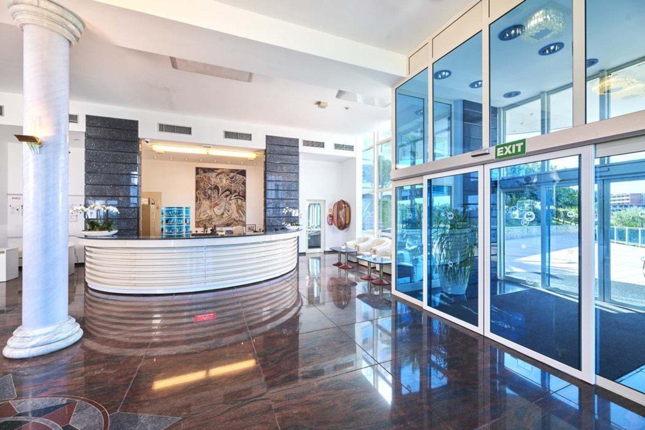 Gran Vista Plava Laguna Hotel